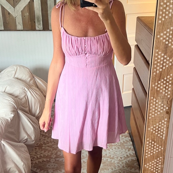 Astr Mon Cheri Pink Mini Dress size Small - Picture 1 of 3